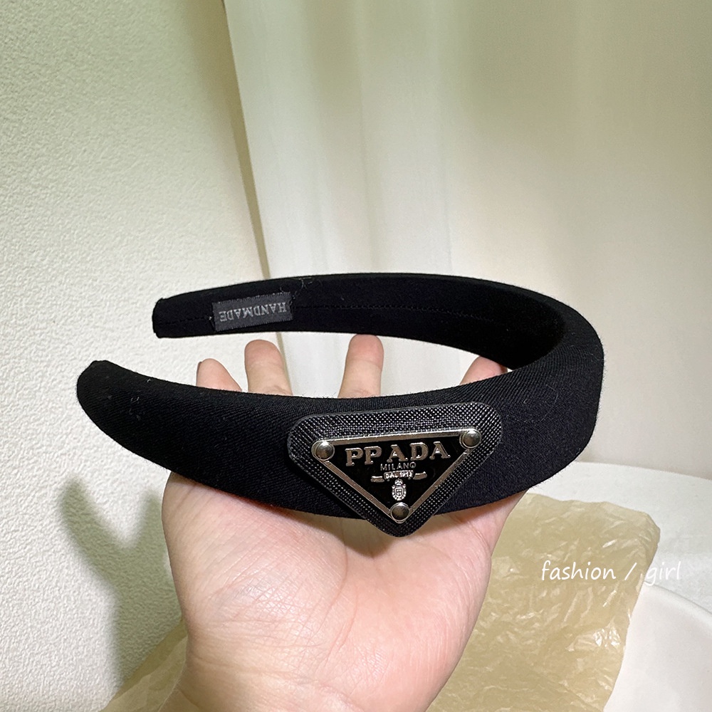 Băng Đô Vải Hình Tam Giác Màu Trắng Đen Thanh Lịch