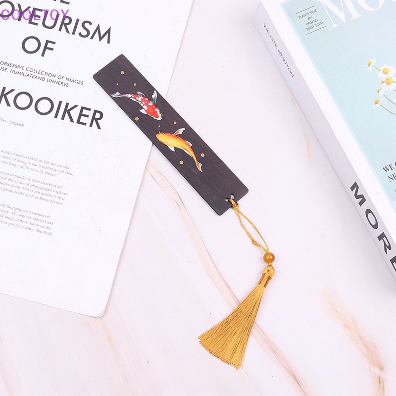 Thẻ Đánh Dấu Trang Sách Hình Cá Koi Vẽ Phong Cách Trung Hoa Sáng Tạo