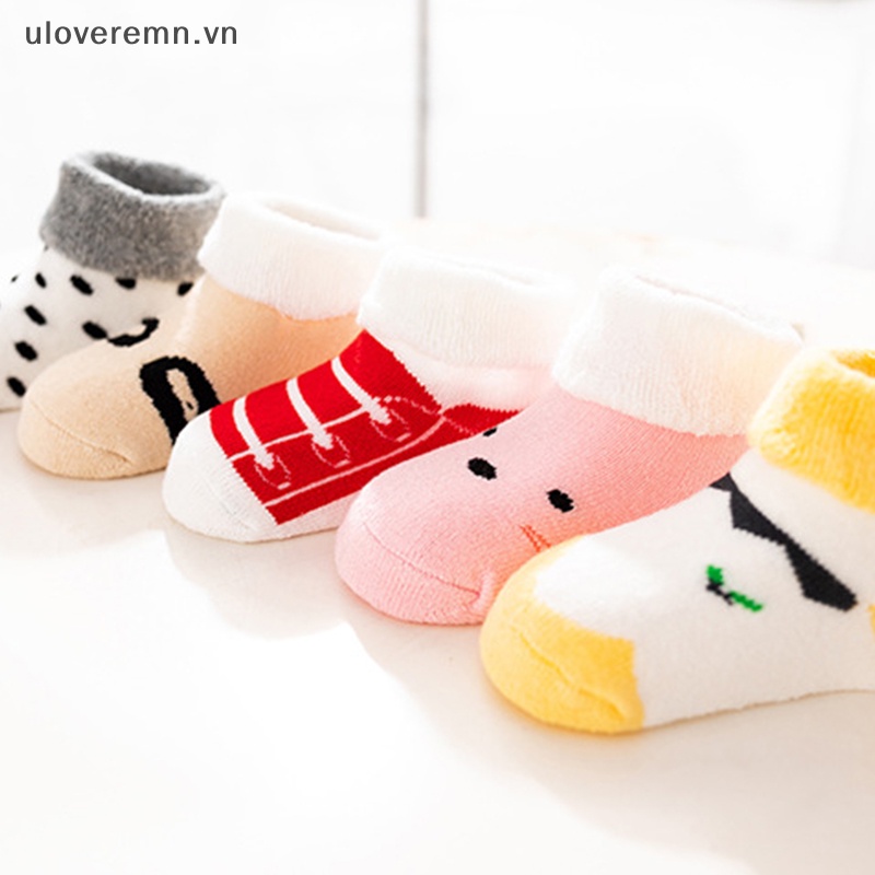Set 5 Đôi Tất Cotton Dày Giữ Ấm Chống Trượt Thoáng Khí In Họa Tiết Hoạt Hình Dễ Thương Cho Bé