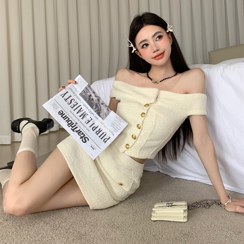 Áo Kiểu Trễ Vai Thời Trang Mùa Hè Quyến Rũ Cho Nữ