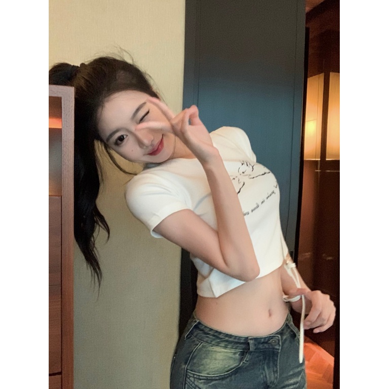 Áo baby tee Thun croptop nữ Tay Ngắn Hở Vai Dáng Ôm In Hình Thỏ Phong Cách Mới Dành Cho Nữ