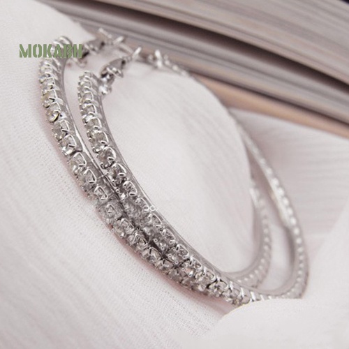 1 Đôi Bông Tai Tròn Đính Đá Lấp Lánh Sang Trọng