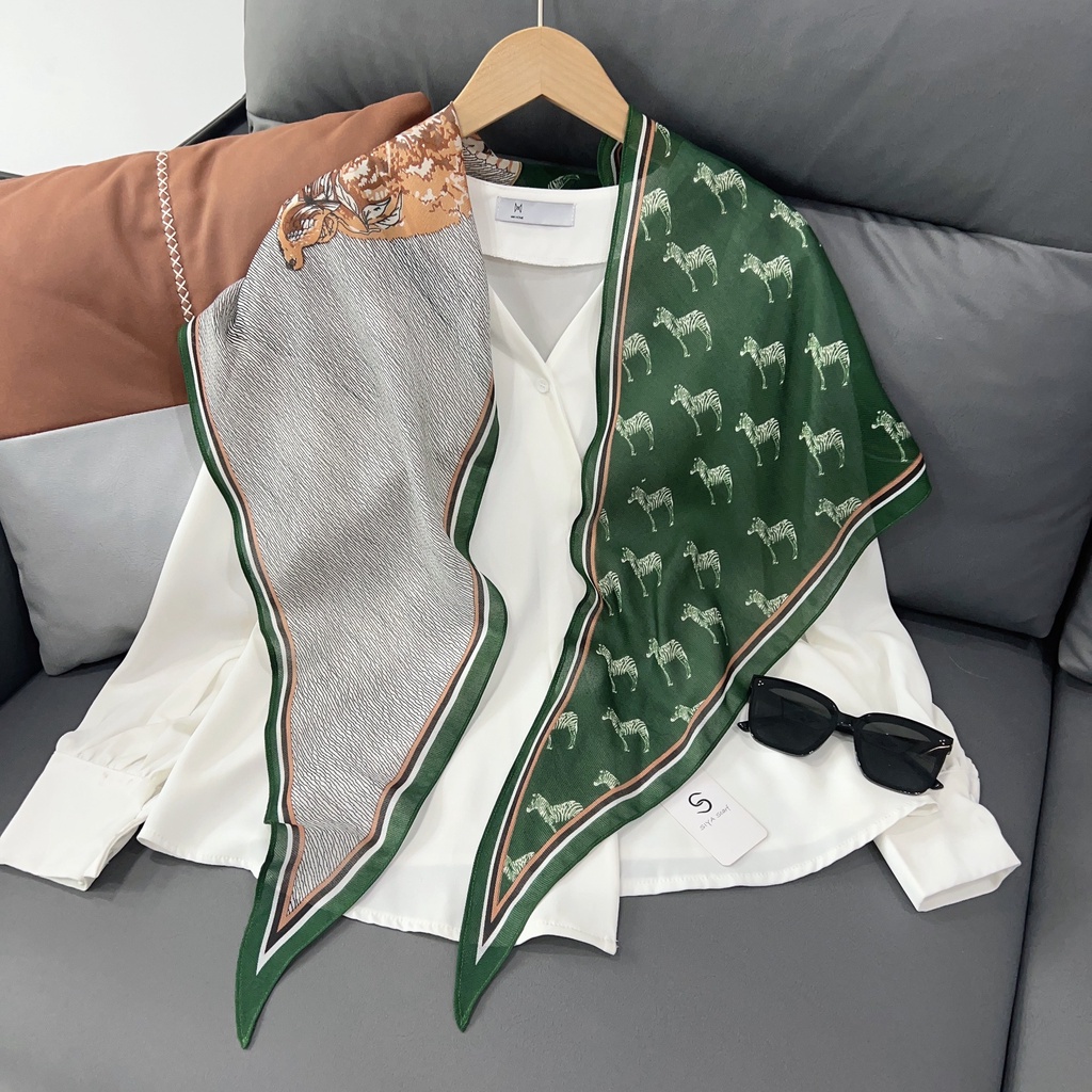 Khăn Choàng Cổ Mỏng In Họa Tiết Ngựa Đính Kim Cương Phong Cách Hàn Quốc Thời Trang Mùa Hè Kích Thước 180 * 38cm Cho Nữ