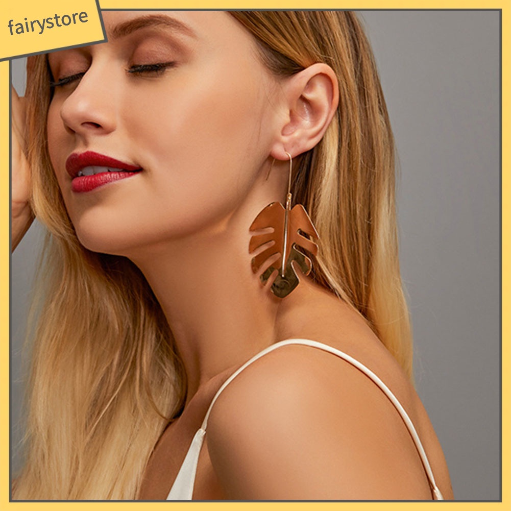 Bông Tai Hình Chiếc Lá Lớn Bằng Hợp Kim Thiết Kế Đục Lỗ Thời Trang Cho Nữ