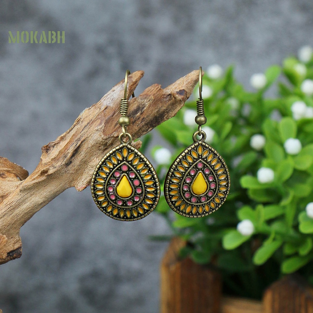 1 Đôi Bông Tai Hình Giọt Nước Có Đính Kim Tuyến Phong Cách Bohemia Dành Cho Nữ