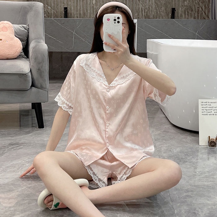 Bộ Đồ Ngủ Tay Ngắn Cổ Chữ v Bằng Lụa Mỏng Phối Ren Phong Cách Phương Tây Thời Trang Mùa Hè Cho Nữ