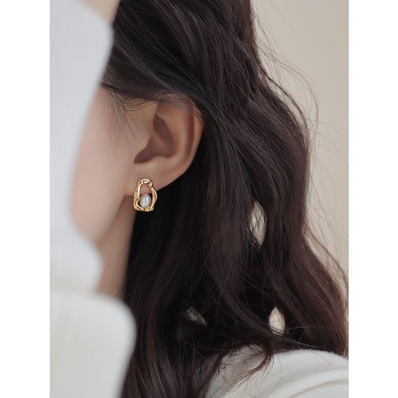 Khuyên Tai Đính Ngọc Trai Tự Nhiên Cao Cấp Phong Cách Hàn Quốc 2023