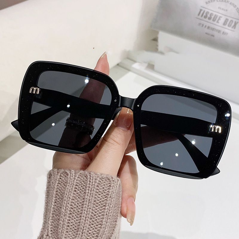 Kính Mát Chống Tia UV Gọng Lớn Thời Trang Mới Cho Nữ