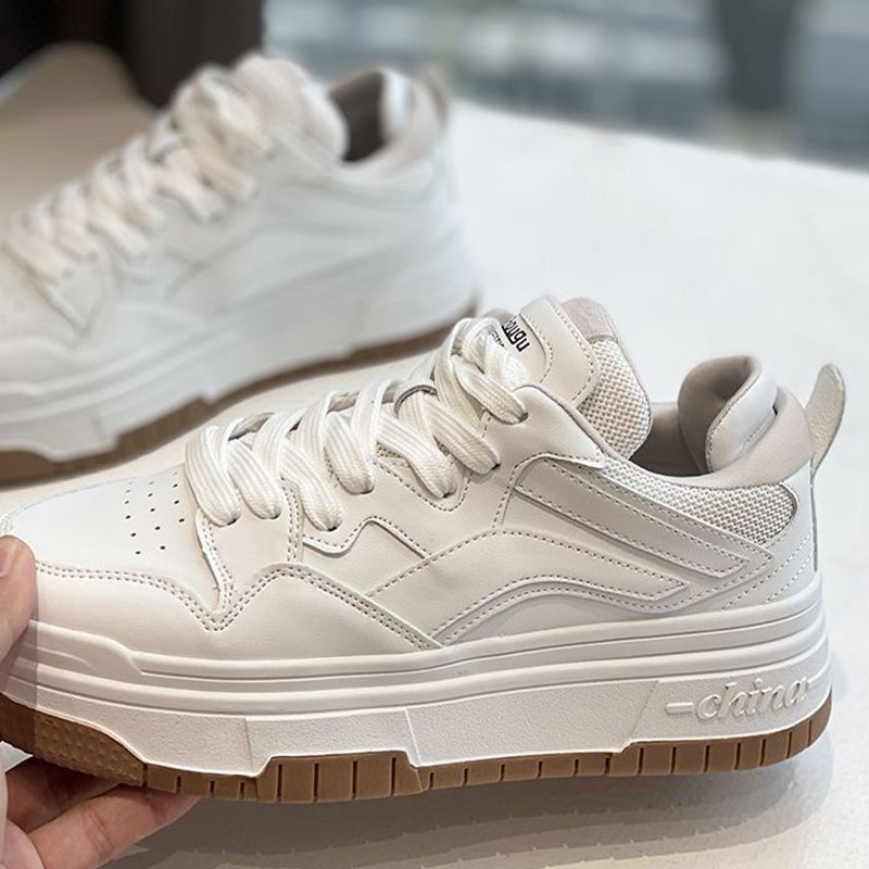 Giày Thể Thao QINOS Đế Dày Chống Trượt Thời Trang Năng Động