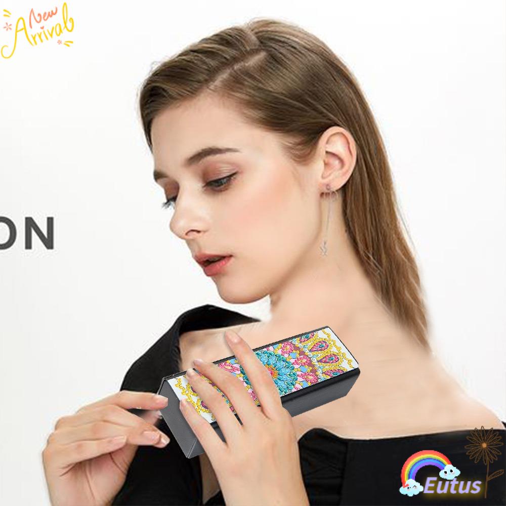 EUCA Hộp Đựng Kính Chất Liệu Da Ốp