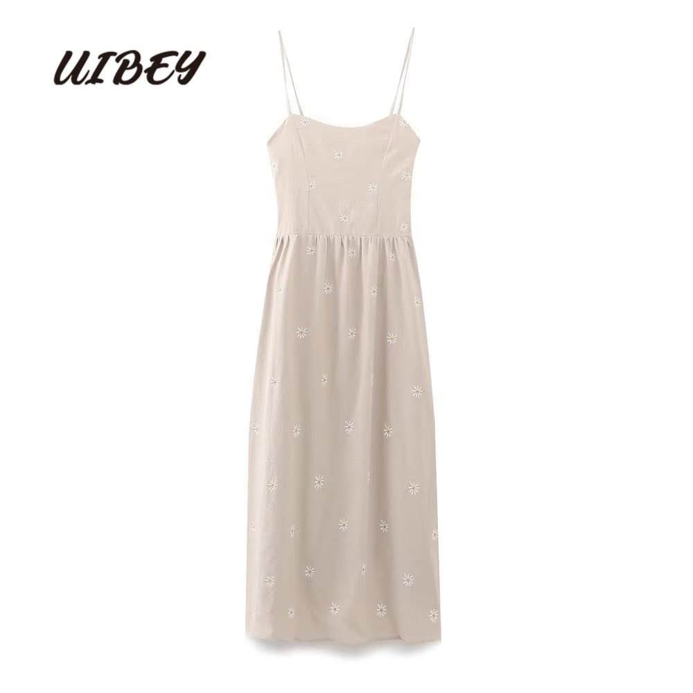 Uibey Đầm Lưng Cao Thêu Hoa Thời Trang Quyến Rũ 3363