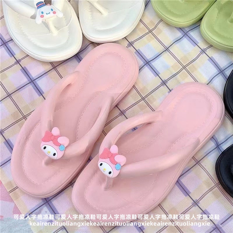 Dép Xỏ Ngón Đi Biển Mùa Hè Hình Chó pacha Kuromi Dễ Thương Cho Học Sinh