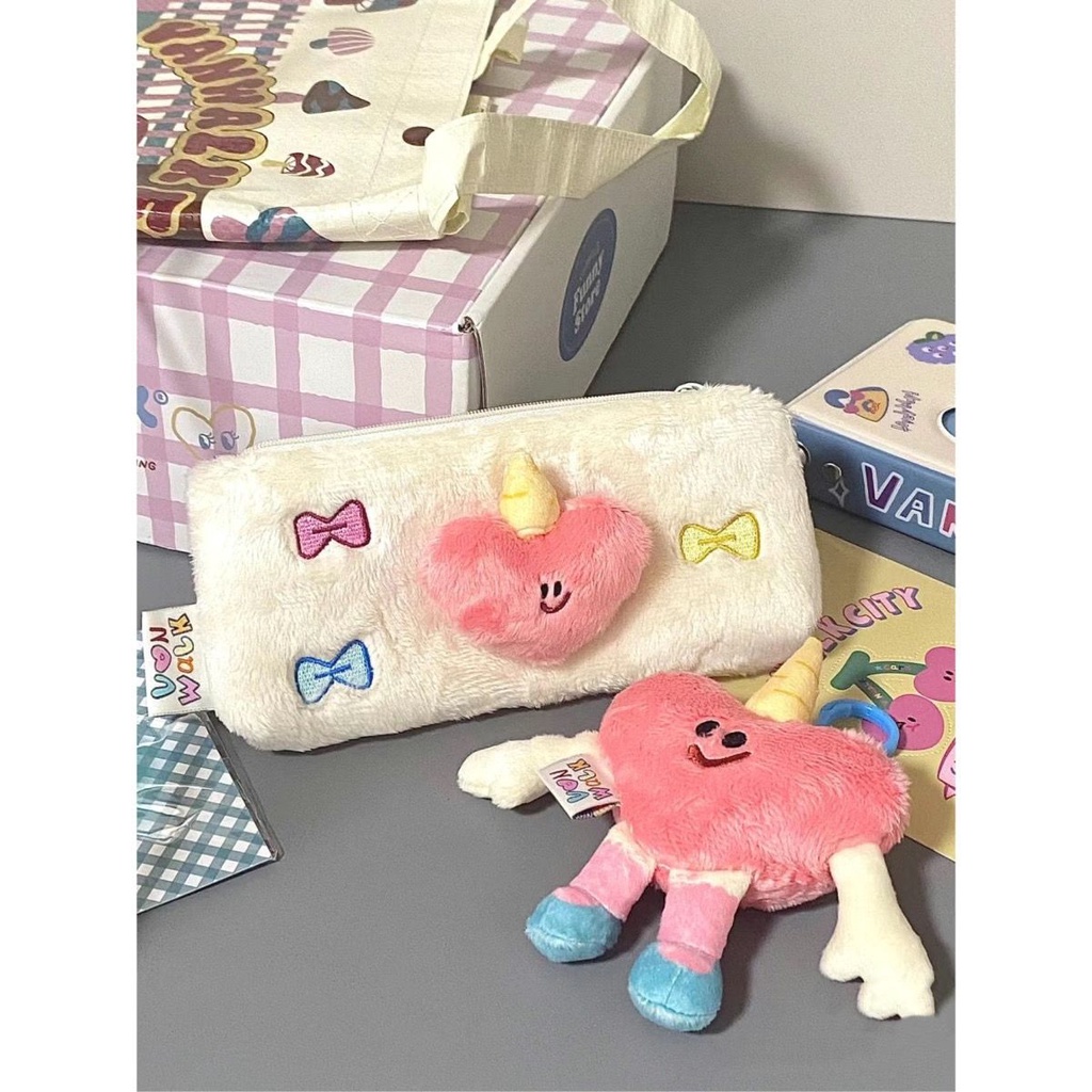 Plus Túi Đựng Bút Phối Lông Thiết Kế Dễ Thương