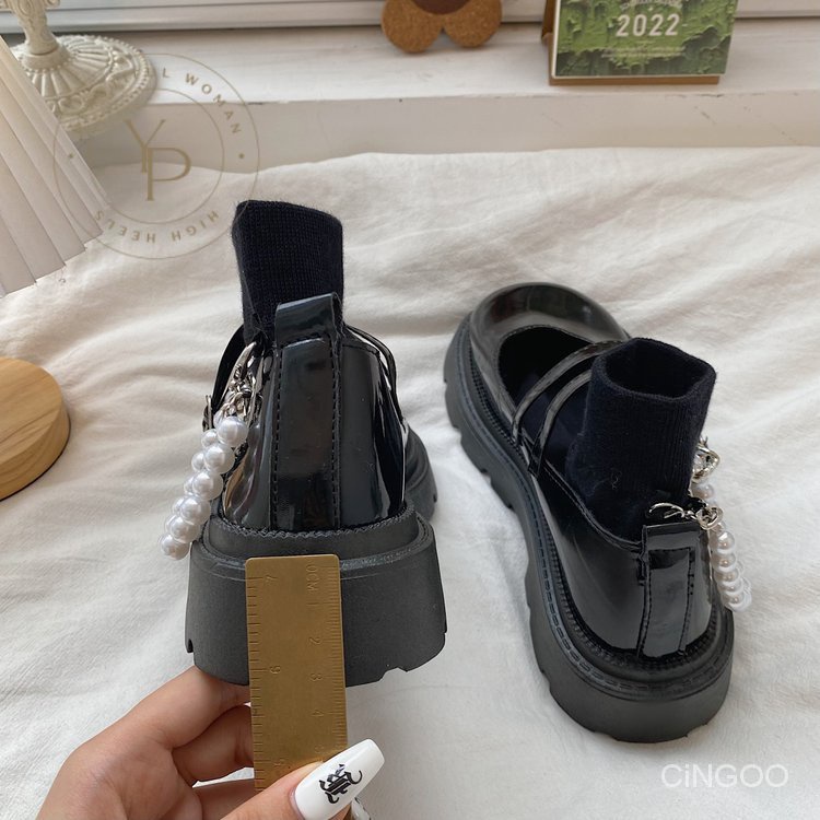 Giày Búp Bê Mũi Tròn Đế Thấp Bằng Sợi Polyester Màu Trơn Phối Khóa Cài