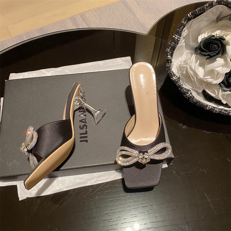 Dép Cao Gót Hở Ngón Mũi Vuông Đính Đá Pha Lê Phong Cách Hàn Quốc Thời Trang Mùa Hè Mới Dành Cho Nữ