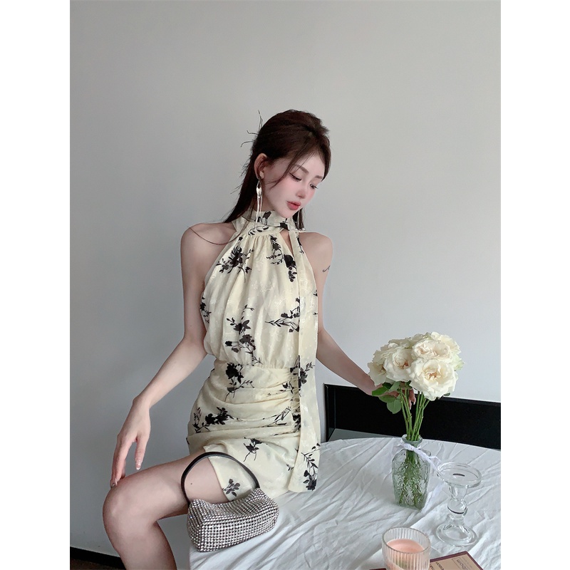 ~ ~ Áo Cổ Lọ Nhỏ Ôm Dáng Vừa Vặn Xếp Ly Kiểu Pháp Quyến Rũ