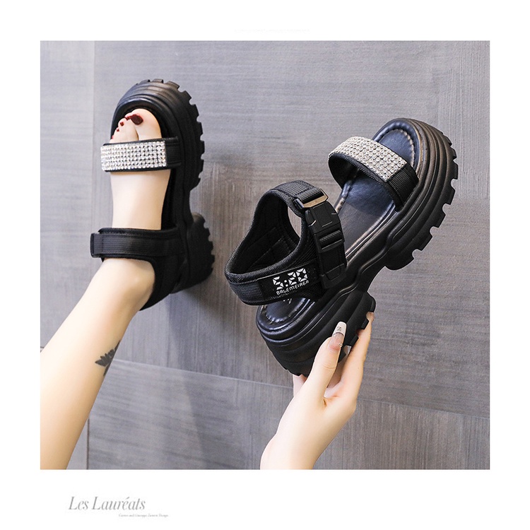 Xăng đan Đế Dày Đính Đá Thời Trang Dành Cho Nữ