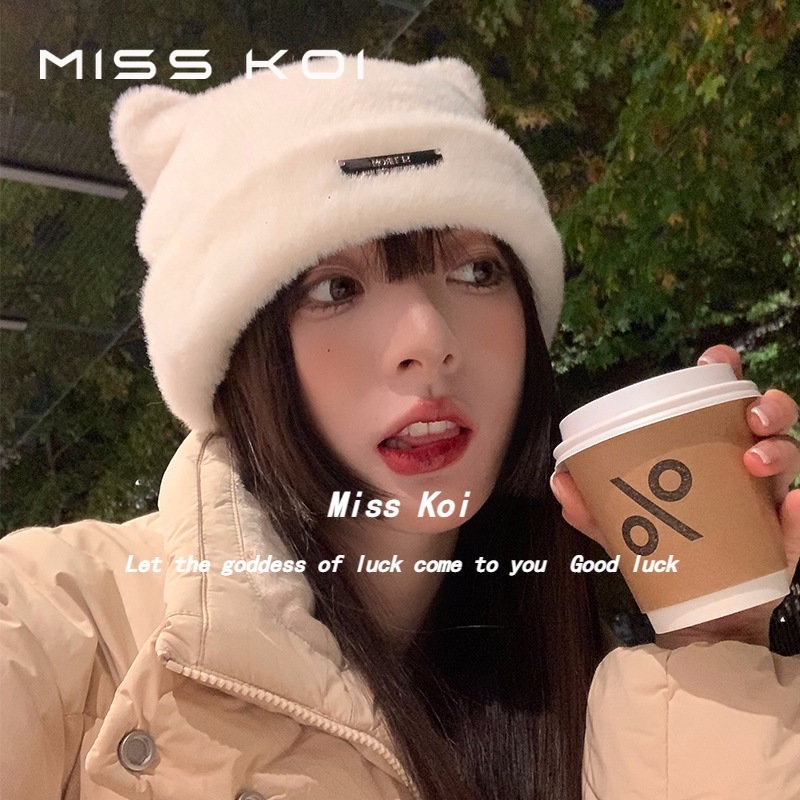 Misskoi  Mũ Dệt Kim Lông Xù Dày Ấm Áp Hình Mặt Tròn Dễ Thương Phong Cách Mới Mùa Thu Đông Cho Nữ