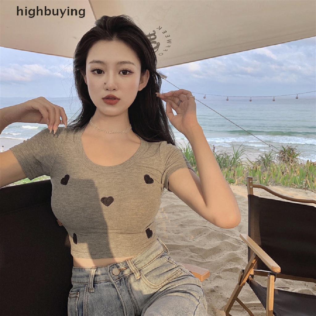 Áo Croptop Dệt Kim Ngắn Tay Cổ Tròn Thêu Họa Tiết Trái Tim Đáng Yêu Cho Nữ