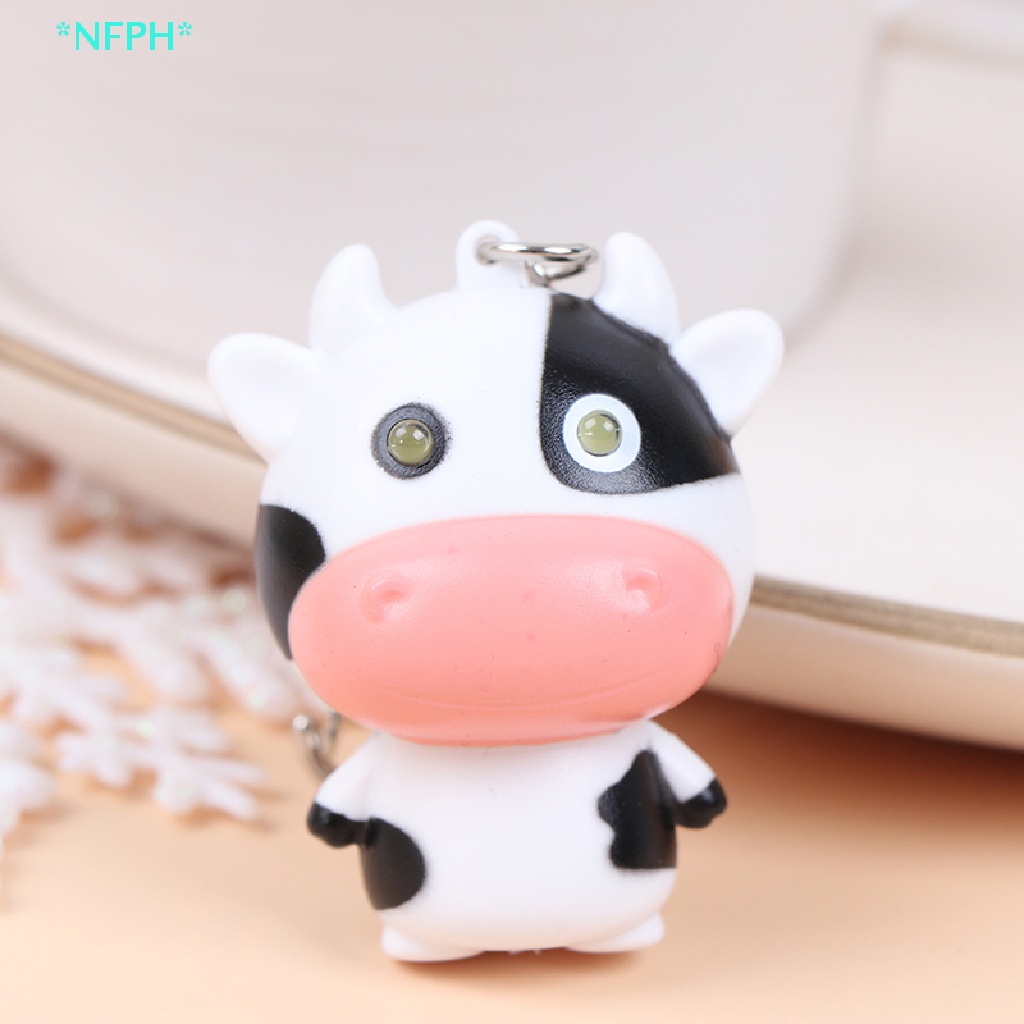 Móc Khóa Bò Sữa Có Đèn LED Độc Đáo Mới