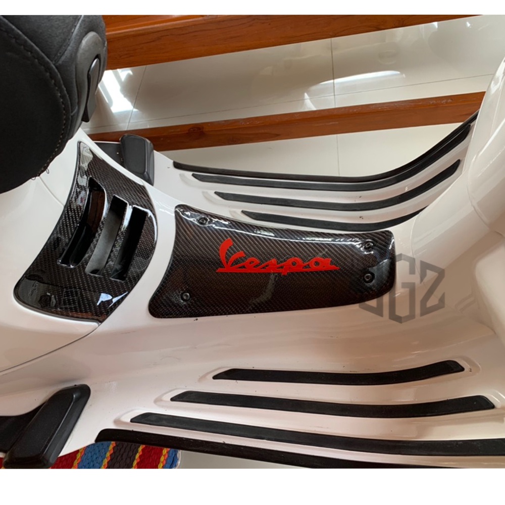 Nắp Đậy Pin Bằng Sợi Carbon Trong Suốt Cho Xe Vespa Sprint Primavera 125 150