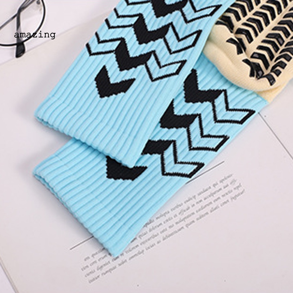 1 Đôi Tất Thể Thao Chống Trượt Mềm Mại Chất Lượng Cao