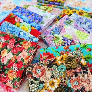 Vải cotton in họa tiết hoa dùng may vá thủ công