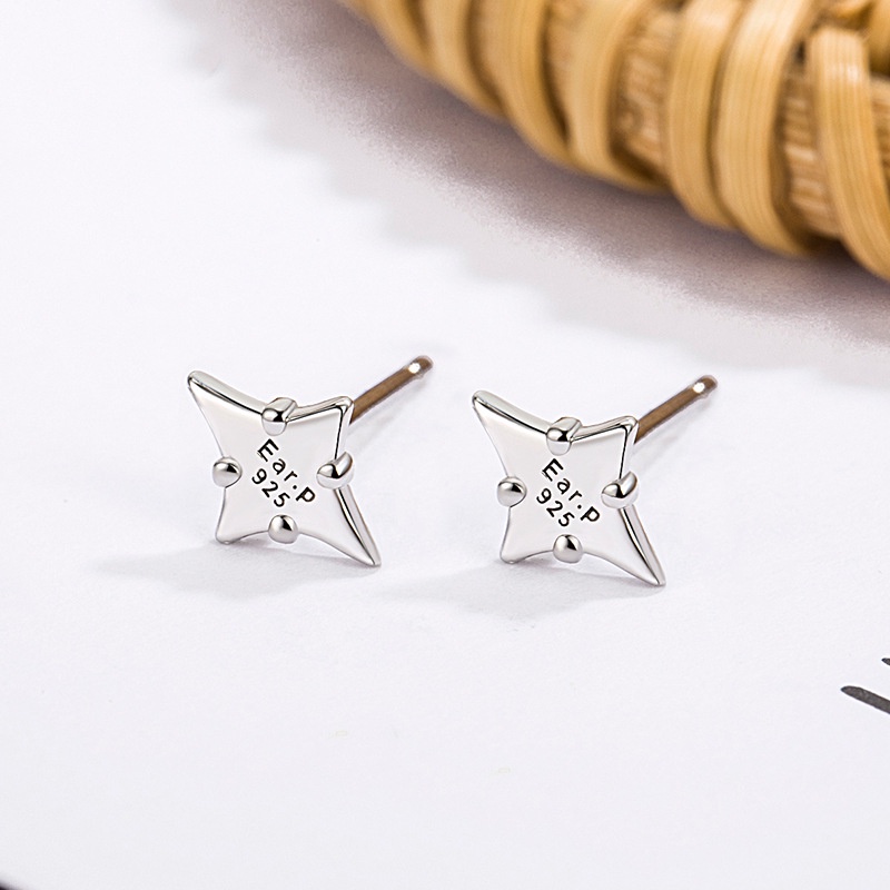 Khuyên Tai Hình Ngôi Sao Trái Tim Đơn Giản Thời Trang Mùa Hè Mới