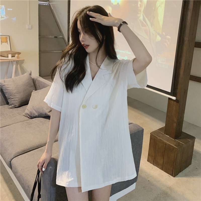Áo Thun Nữ Ngắn Tay Cổ Chữ V Dáng Rộng