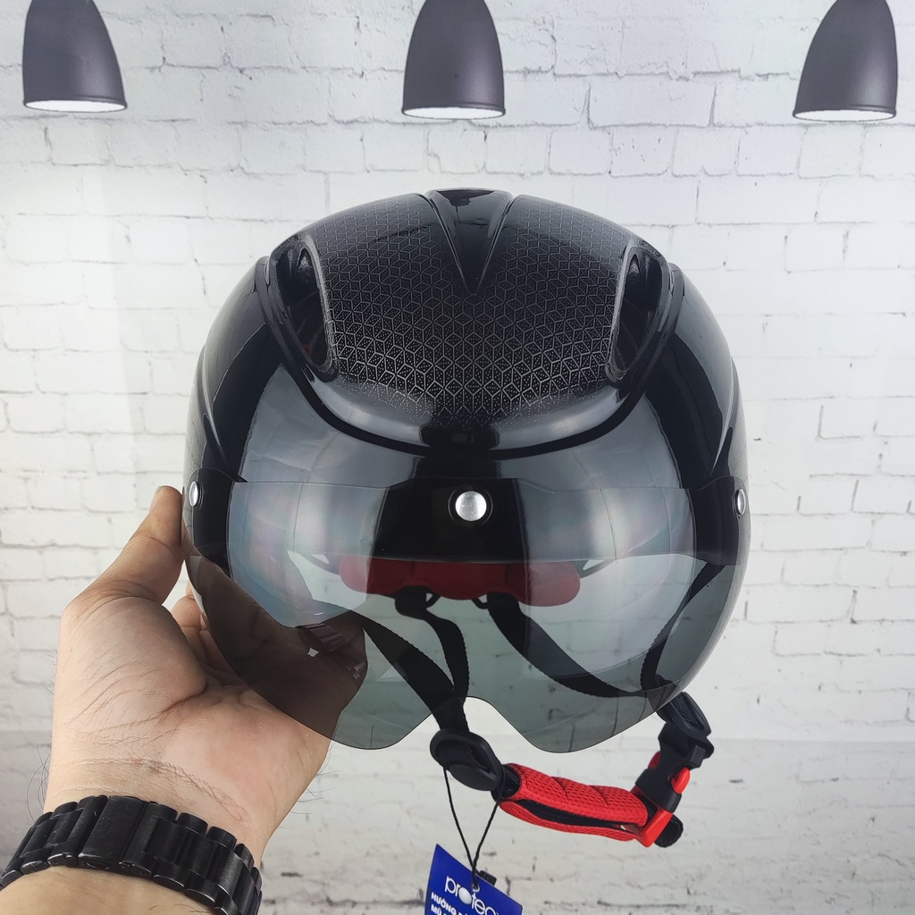 MŨ BẢO HIỂM XE ĐẠP CÓ KÍNH WIN 018 - CÓ ĐÈN