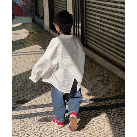 Áo Sơmi dài tay xẻ tà sau phong cách hàn Quốc cho bé