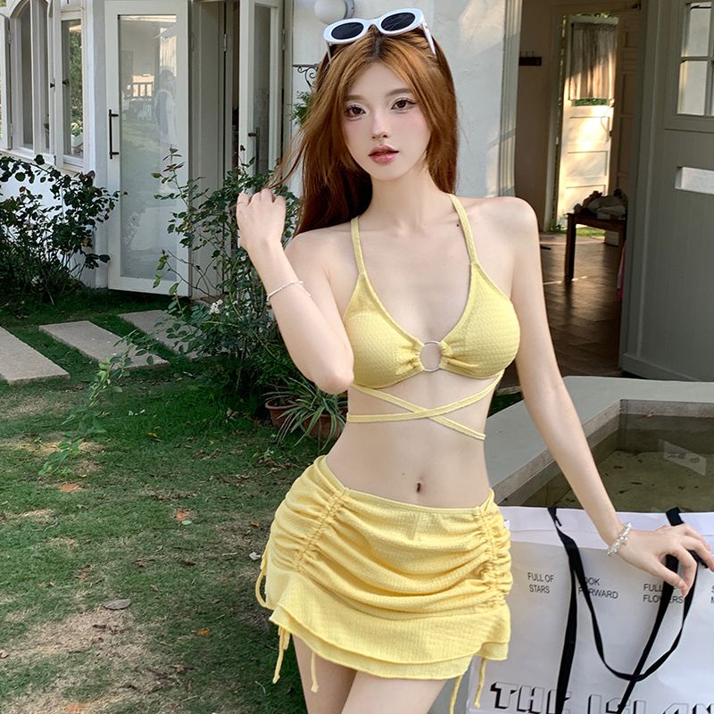 Bộ Đồ Bơi Ba Mảnh Màu Vàng Sáng Quyến Rũ Cho Nữ