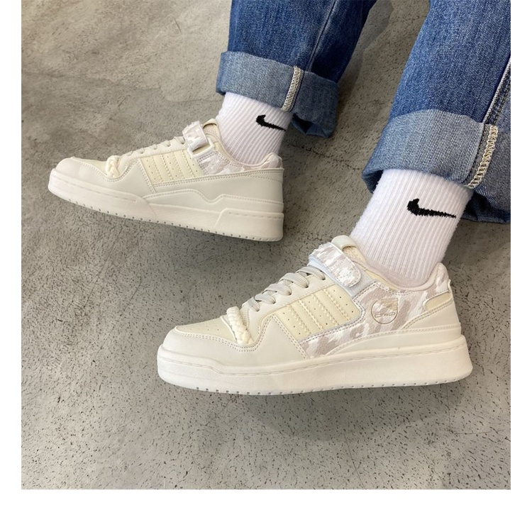 Giày Thể Thao Đế Bằng Chống Mòn Thời Trang Phong Cách retro Cho Nữ