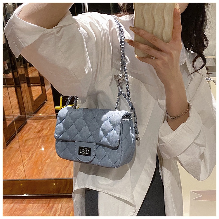 Túi Xách Đeo Chéo Vai CC Dáng Vuông Nhỏ Bằng Vải Denim Phối Dây Xích Thời Trang Âu Mỹ Hàng Mới 2023 Dành Cho Bạn Nữ