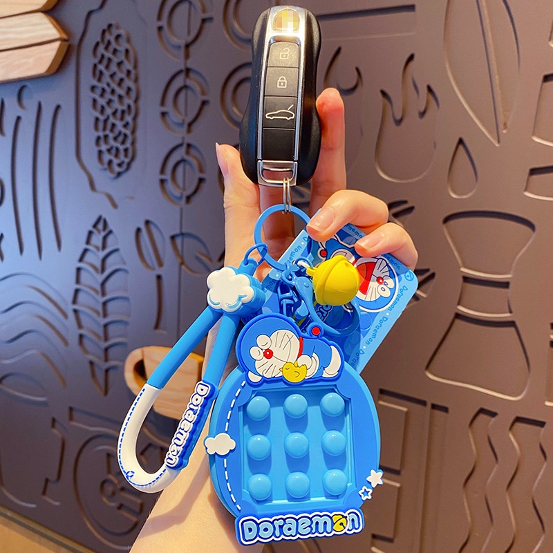 Móc Khóa Hình Máy Ảnh Doraemon Đầu To Dễ Thương