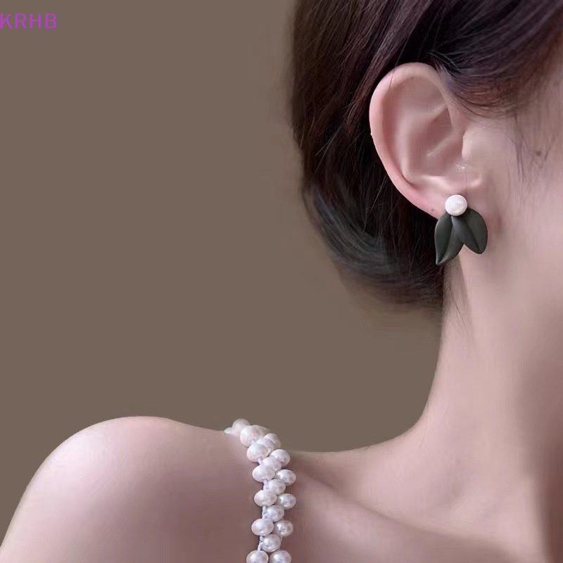 1 Đôi Khuyên Tai Ngọc Trai Giả Thời Trang Dành Cho Nữ Mới