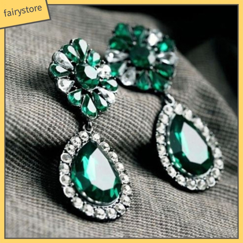 Khuyên Tai Hình Giọt Nước Đính Đá Xanh Lá Phong Cách Vintage