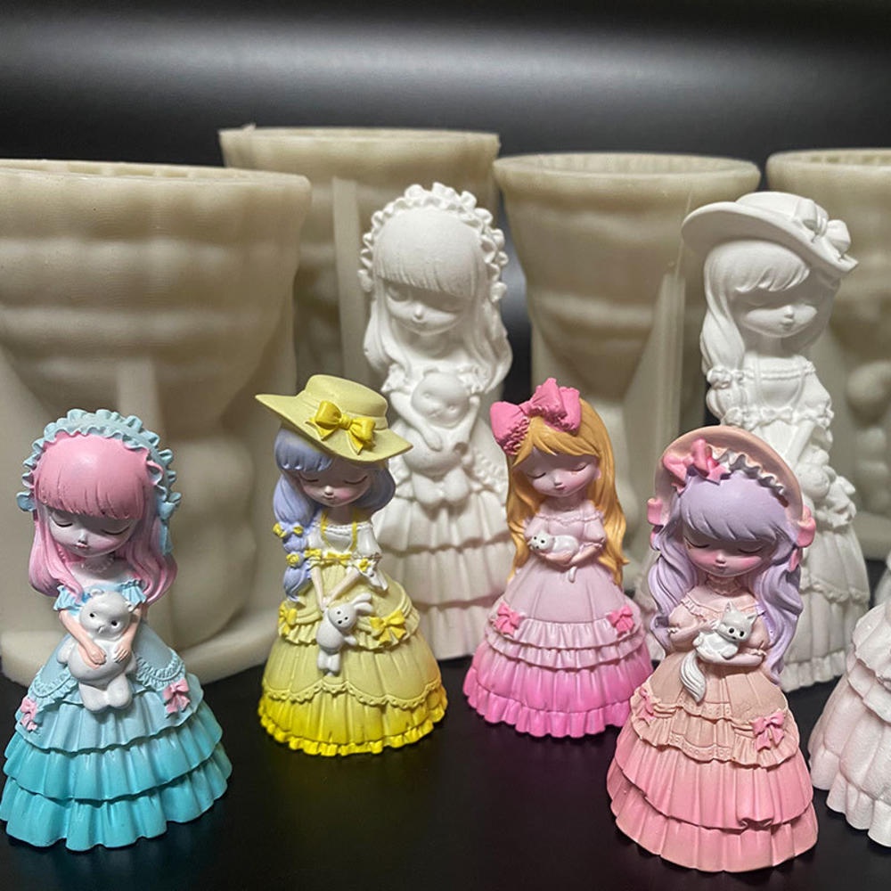 Khuôn Silicone Làm Xà Phòng / Nến Hình Công Chúa Betty DIY