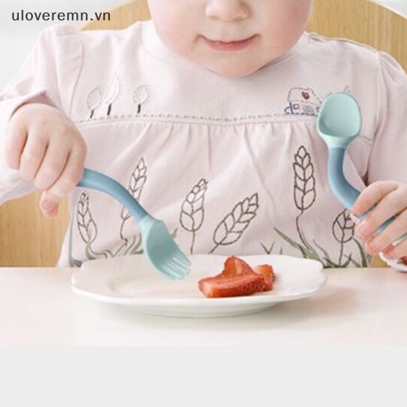Bộ Muỗng Nĩa Silicone Tập Ăn Cho Bé