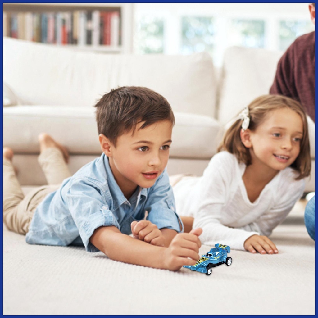 Xe Đua Đồ Chơi Kéo Lưng Ma Sát Vui Nhộn Cho Bé Trai 3 Tuổi