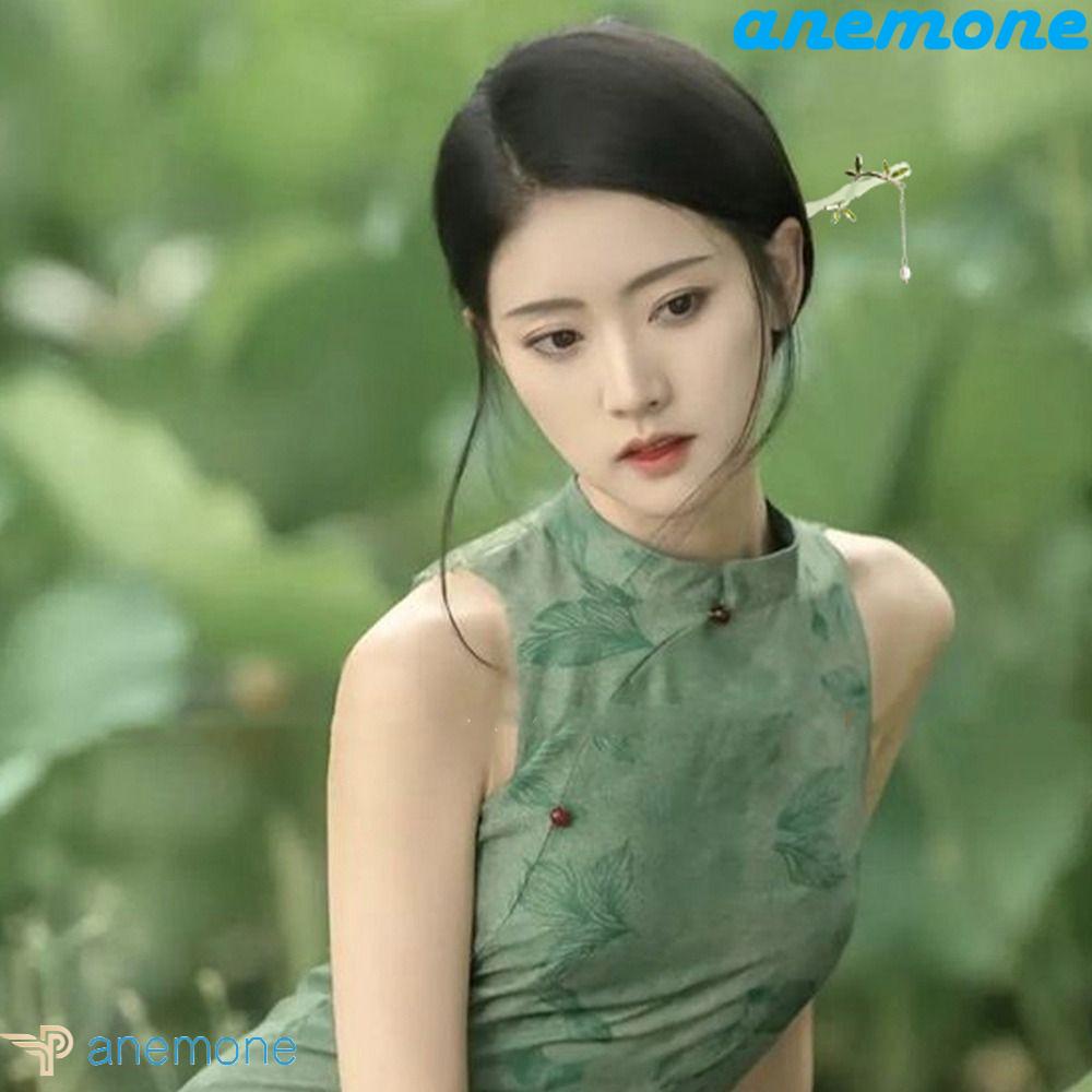 Trâm Cài Tóc Hình Chiếc Lá Bằng Acrylic Phối Tua Rua Phong Cách Trung Hoa Cổ Điển