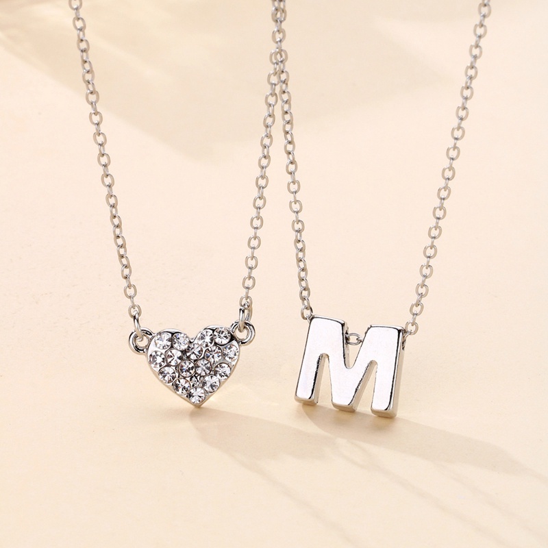 Bộ 2 Vòng cổ Mặt Trái Tim Đính Đá Đầy Cá Tính