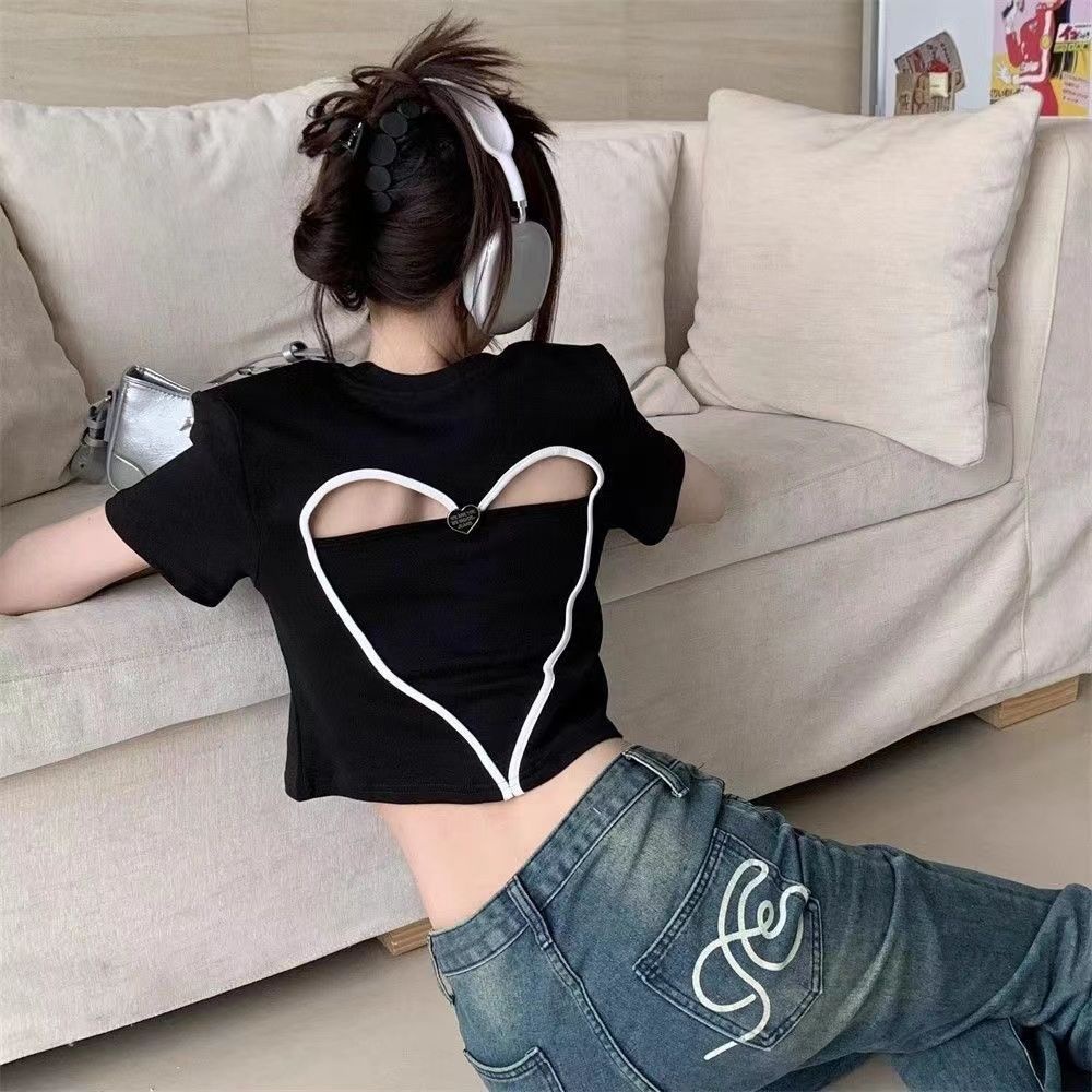 Áo Thun Ngắn Tay Cổ Tròn Khoét Trái Tim Sau Lưng Thời Trang