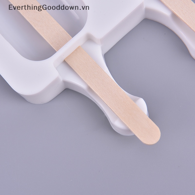 Khuôn Silicon Làm Kem Que Gồm 4 Ngăn Tiện Dụng