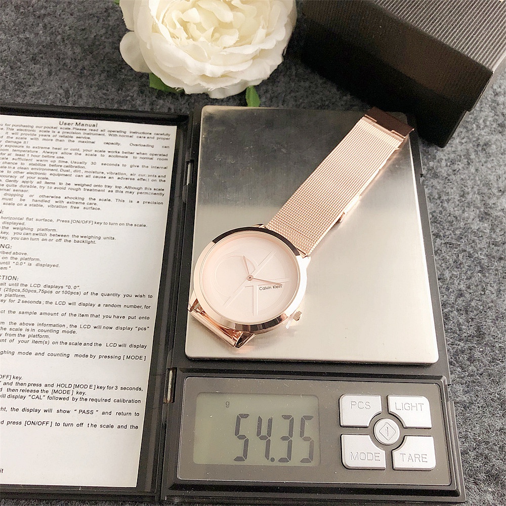 Đồng Hồ Đeo Tay CK 40mm Trọng Lượng Nhẹ Và Sành Điệu Không Có Tay Giây Cá Tính Cho Cặp Đôi