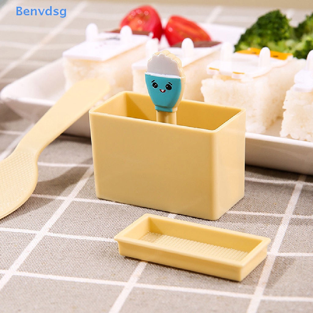 1 Set Khuôn Làm Sushi Chống Dính Hình Khối Nhỏ Kèm Muỗng Tiện Dụng DIY