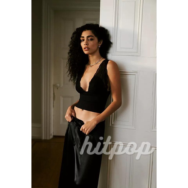 Áo Croptop Sát Nách Cổ Chữ V Phối Ren Thời Trang Mùa Hè Cho Nữ