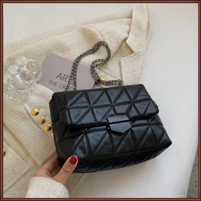 Túi Đeo Chéo Giả Da Khóa Nam Châm Thêu Họa Tiết Kim Cương Thời Trang Nữ Sang Trọng