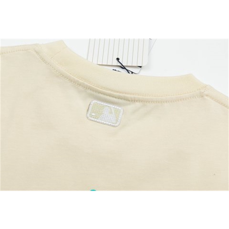 Áo Thun Tay Ngắn M8L8B &amp; - Phong Cách Đường Phố Thời Trang Cho Nam Và Nữ