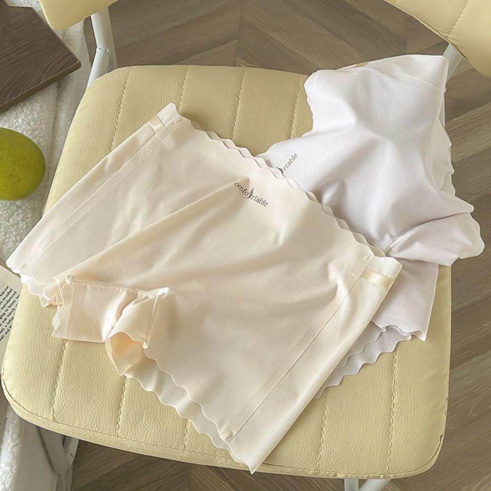 Quần Lót Boxer Vải Lụa Lạnh Mềm Mại Thoáng Khí Không Đường May Màu Trơn Kiểu Hàn Quốc
